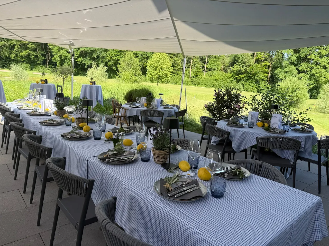 RIVA Augwil, Terrasse und Restaurant